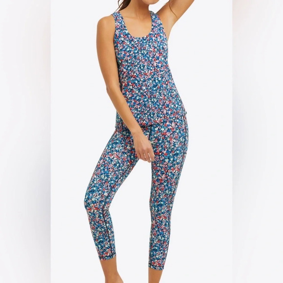 Draper James Leggings in All Over Ditzy Floral - Picture 1 of 6